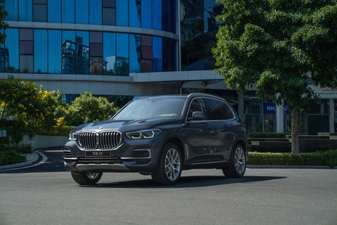 Ưu đãi giá bán hấp dẫn cho nhiều mẫu xe BMW trong tháng 10 - Ảnh 1. Xe BMW X5 hiện có giá cạnh tranh nhất so với các đối thủ nhập khẩu cùng phân khúc