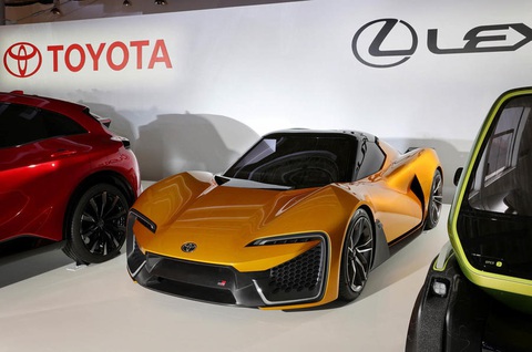 Toyota hé lộ thêm 2 xe góp mặt tại Japan Mobility Show, đẩy số xe mới ra mắt lên con số 8 - Ảnh 2. Nguyên bản FT-Se là concept có tên GR Sports. Nhưng xe khi đó chưa có gương bên và tay nắm cửa - Ảnh: Toyota