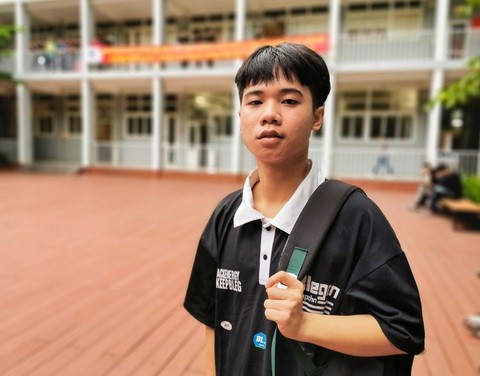 Bán đồi keo non lấy tiền cho cháu nhập học - Ảnh 3. Trong suốt những năm học phổ thông, Hoa luôn là học sinh khá, giỏi.