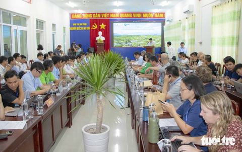 Gần 30 năm 'mất tích' cheo cheo lưng bạc xuất hiện ở Vườn quốc Núi Chúa - Ảnh 3. Quang cảnh hội thảo quốc tế - Ảnh: DUY NGỌC