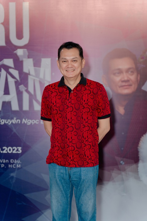 NSƯT Hữu Châu cùng NSND Lê Khanh quyết tâm truy tìm 'tiểu tam' - Ảnh 3. NSƯT Hữu Châu đã đưa ra những lời nhận xét ý nghĩa dành cho các thí sinh thử vai