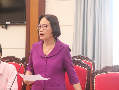 Mua bất động sản hình thành trong tương lai, còn nhiều tranh cãi về cách chi trả - Ảnh 1. Phó chủ tịch Hội Luật gia TP.HCM Ung Thị Xuân Hương - Ảnh: CẨM NƯƠNG