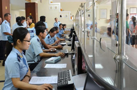 Nhân Viên Khai Báo Hải Quan và cơ hội việc làm hiện nay - Ảnh 2. Nhân viên khai báo hải quan thực hiện các công việc liên quan đến thủ tục khai báo - Ảnh: Internet.