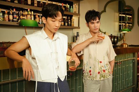 "Chàng thơ" Hoàng Dũng bất ngờ song ca cùng “tân binh” tỷ view - Khắc Hưng - Ảnh 3. Hoàng Dũng lần đầu kết hợp cùng Khắc Hưng, ca khúc song ca gây bất ngờ vì quá 'cuốn'