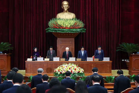 Trung ương tưởng niệm Phó thủ tướng Lê Văn Thành và các nhân trong vụ hỏa hoạn, thiên tai - Ảnh: NHẬT BẮC Trung ương tưởng niệm Phó thủ tướng Lê Văn Thành và các nhân trong vụ hỏa hoạn, thiên tai - Ảnh: NHẬT BẮC