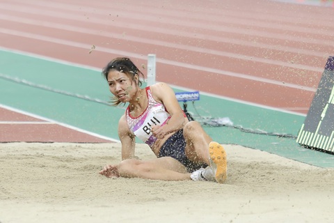 Asiad 19 ngày 2-10: Thu Thảo đứng thứ 9 chung kết nhảy xa - Ảnh 1. Bùi Thu Thảo đứng thứ 9 chung cuộc ở chung kết nhảy xa - Ảnh: ĐỨC KHUÊ