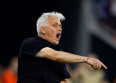Điểm tin thể thao sáng 20-10: MLS công bố mức lương của Messi - Ảnh 4. HLV Mourinho sẽ trở lại dẫn dắt Real Madrid?