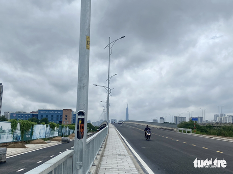 Từ 21-10, điều chỉnh giao thông đường song hành cao tốc TP.HCM - Long Thành - Dầu Giây - Ảnh 1. Giao thông qua đường song hành cao tốc TP.HCM - Long Thành - Dầu Giây sẽ có nhiều thay đổi từ ngày 21-10 - Ảnh: THU DUNG