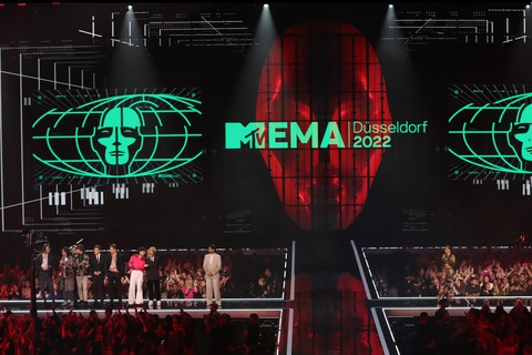 Lễ trao giải MTV EMA bị hủy do biến động của các sự kiện thế giới - Ảnh 2. MTV EMA là sự kiện tôn vinh âm nhạc toàn cầu thường niên - Ảnh: Rolling Stone