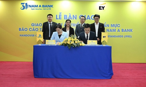 Nam A Bank ghi dấu ấn mạnh mẽ ở tuổi 31 - Ảnh 4. Nam A Bank triển khai Chuẩn mực Báo cáo tài chính quốc tế IFRS - Ảnh: NAB