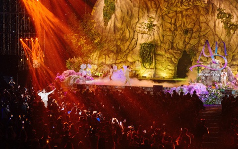 An Concert - đêm nhạc của sự tinh tế và mộc mạc giữa trời thu Hà Nội - Ảnh 2. An Concert - đêm nhạc của sự tinh tế và mộc mạc giữa trời thu Hà Nội - Ảnh 2.
