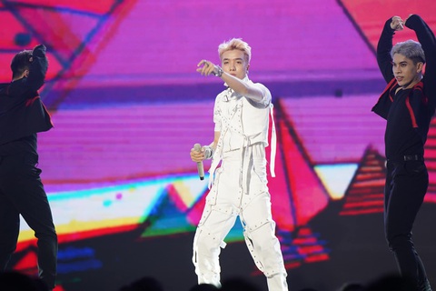 Chung kết Vietnam Idol 2023: Xuân Định K.Y 'out top 3' trong tiếc nuối - Ảnh 2. Xuân Định K.Y