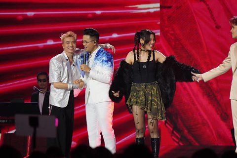 Chung kết Vietnam Idol 2023: Xuân Định K.Y 'out top 3' trong tiếc nuối - Ảnh 7. Xuân Định K.Y và Thanh Thảo Muộii dừng chân ở top 5