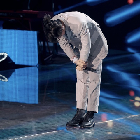 Tin tức giải trí 22-10: Sơn Tùng M-TP cảm ơn thầy Huy Tuấn - Ảnh 3. Sơn Tùng M-TP ở Vietnam Idol 2023