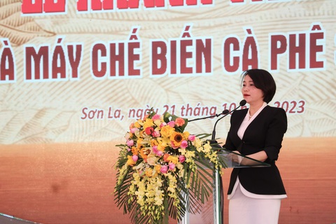 WinCommerce đồng hành với Sơn La phát triển nguồn cung cà phê bền vững - Ảnh 3. Đại diện WinCommerce cho biết chuỗi bán lẻ cam kết đồng hành cùng tỉnh Sơn La phát triển sản phẩm cà phê Sơn La vào hệ thống.