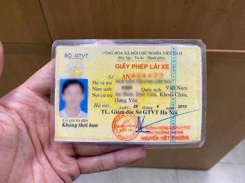 Giảm mức phí cấp giấy phép lái xe trực tuyến - Ảnh 1. Bộ Tài chính giảm mức phí cấp giấy phép lái xe trực tuyến - Ảnh: THÀNH CHUNG
