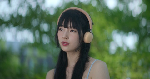 Suzy từ thần tượng hàng đầu bất ngờ giải nghệ trong ‘Doona’ - Ảnh 2. Suzy xinh đẹp, nổi tiếng nhưng luôn cô đơn trong Doona - Ảnh: Soompi