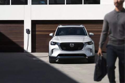 Đây là thời điểm Mazda CX-70 ra mắt, hãng cũng xác nhận sắp có SUV điện - Ảnh 2. Mazda sắp có một SUV điện mới thế chân MX-30 thất bại toàn tập và danh tính dòng xe này có thể là CX-5 thuần điện - Ảnh: Mazda