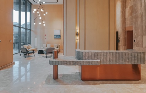 Masterise Homes sắp bàn giao khu căn hộ hàng hiệu Grand Marina, Saigon - Ảnh 4. Sảnh chính của tòa Lake