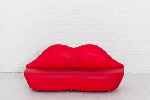 10 thiết kế sofa điển hình - Ảnh 8. Sofa Bocca - Ảnh: BHG
