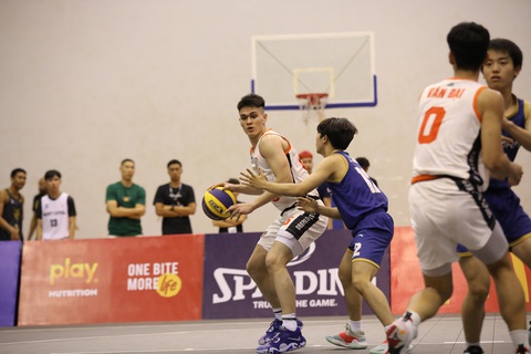 ‘Hot boy’ VBA Minh Triết viết tiếp ước mơ làm nhà ngoại giao - Ảnh 1. Minh Triết trong màu áo Danang City của VBA Prime 3x3 2023 - Ảnh: VBA