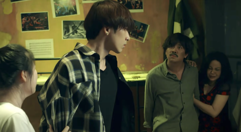 Tuấn Trần cùng Trấn Thành, Lê Giang trong web-drama Bố già, dự án giúp anh trở nên nổi tiếng với đông đảo khán giả - Ảnh: Chụp màn hình Tuấn Trần cùng Trấn Thành, Lê Giang trong web-drama Bố già, dự án giúp anh trở nên nổi tiếng với đông đảo khán giả - Ảnh chụp màn hình