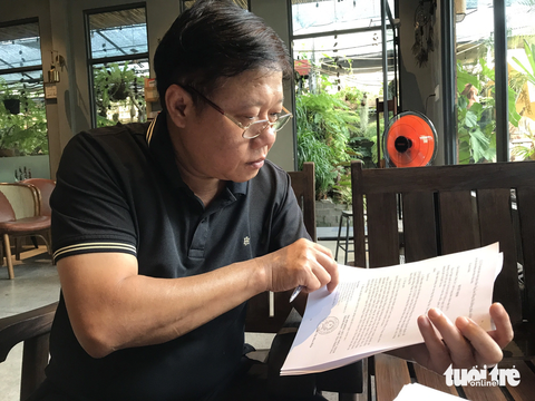 Dân bức xúc UBND thành phố ban hành quyết định huỷ quyết định - Ảnh 2. Ông Mai Hồng Hải bức xúc vì quyết định của chủ tịch UBND thành phố Cao Lãnh ảnh hưởng quyền lợi của ông - Ảnh: ĐẶNG TUYẾT