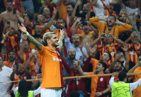 Kane tỏa sáng đưa Bayern tiến sát tấm vé đi tiếp ở Champions League - Ảnh 3. Icardi ăn mừng bàn thắng - Ảnh: REUTERS