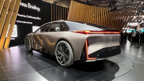 Lexus LF-ZC Concept: Bản xem trước của mẫu mới ra mắt năm 2026, đi xa gấp đôi xe điện thông thường - Ảnh 6. Lexus LF-ZC Concept: Bản xem trước của mẫu mới ra mắt năm 2026, đi xa gấp đôi xe điện thông thường - Ảnh 6.