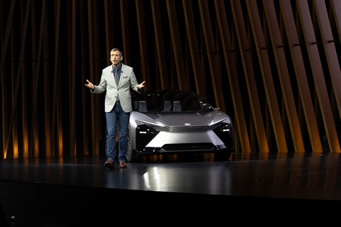 Lexus LF-ZC Concept: Bản xem trước của mẫu mới ra mắt năm 2026, đi xa gấp đôi xe điện thông thường - Ảnh 1. Lexus LF-ZC Concept: Bản xem trước của mẫu mới ra mắt năm 2026, đi xa gấp đôi xe điện thông thường - Ảnh 1.