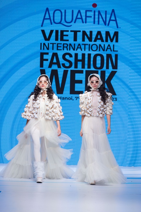 Hai mẫu thiết kế của Thảo Nguyễn - Thương hiệu Happy Clothing - Ảnh: BTC Hai mẫu thiết kế của Thảo Nguyễn - thương hiệu Happy Clothing - Ảnh: BTC