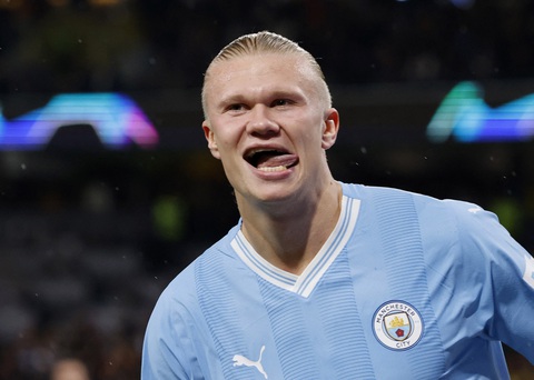 Haaland lập cú đúp sau 5 trận tịt ngòi ở Champions League - Ảnh 1. Haaland lập cú đúp giúp Man City đánh bại Young Boys 3-1 - Ảnh: REUTERS