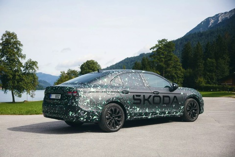 Skoda Superb đời mới ra mắt vào đầu tháng 11, có thể về Việt Nam năm sau - Ảnh 7. Skoda Superb đời mới ra mắt vào đầu tháng 11, có thể về Việt Nam năm sau - Ảnh 7.