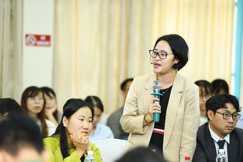 20 năm giải thưởng Quả cầu vàng kết nối tài năng, nhà khoa học trẻ - Ảnh 2. PGS.TS.BS Đào Việt Hằng mong muốn tạo ra mạng lưới kết nối chặt chẽ các thế hệ Quả cầu vàng - Ảnh: DƯƠNG TRIỀU