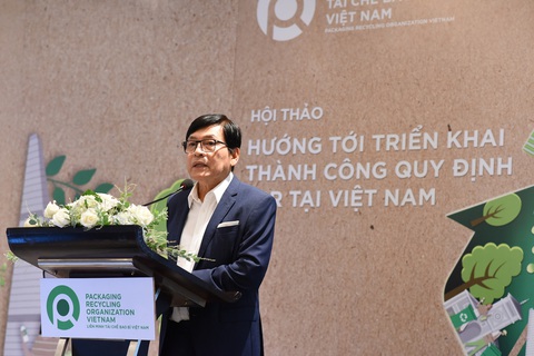 Chuyên gia hiến kế hoàn thiện cơ chế trách nhiệm mở rộng của nhà sản xuất (EPR) - Ảnh 1. Ông Phạm Phú Ngọc Trai - chủ tịch Liên minh Tái chế bao bì Việt Nam (PRO Việt Nam) - phát biểu mở đầu sự kiện - Ảnh: BTC