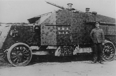 Xe bọc thép phòng không của Anh năm 1914 - Ảnh: Tank.Afv Xe bọc thép phòng không của Anh năm 1914 - Ảnh: Tank.Afv