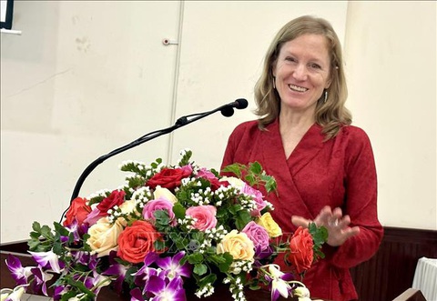 Bà Aler Grubbs, Giám đốc Cơ quan Phát triển Quốc tế Hoa Kỳ (USAID) phát biểu tại hội nghị - Ảnh: TTXVN Bà Aler Grubbs, giám đốc Cơ quan Phát triển quốc tế Hoa Kỳ (USAID), phát biểu tại hội nghị ngày 27-10 - Ảnh: TTXVN