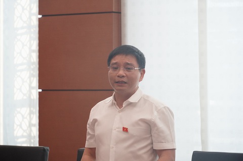 'Trách nhiệm Bộ trưởng Giao thông, sân bay Long Thành nếu có chậm cũng không quá một năm' - Ảnh 1. Bộ trưởng Bộ Giao thông vận tải Nguyễn Văn Thắng - Ảnh: NGỌC AN