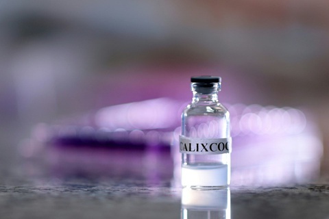 Vắc xin Calixcoca được kỳ vọng sẽ mang lại bước tiến trong việc điều trị chứng nghiện cocaine và ma túy đá Vắc xin Calixcoca được kỳ vọng sẽ mang lại bước tiến trong việc điều trị chứng nghiện cocaine và ma túy đá - Ảnh: barrons.com
