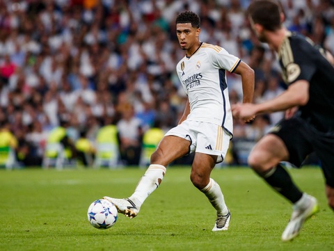 Sáng 31-10, xem trao giải Quả bóng vàng 2023 trên kênh nào? - Ảnh 4. Bellingham đang tỏa sáng trong màu áo Real Madrid - Ảnh: NurPhoto/Getty
