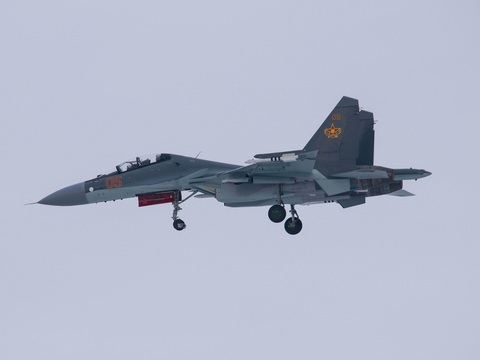 Kazakhstan bán 117 chiến đấu cơ và máy bay ném bom của Nga - Ảnh 1. Máy bay tiêm kích đa dụng Sukhoi Su-30SM của Kazakhstan - Ảnh EURASIAN TIMES