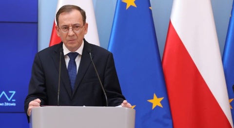 Ba Lan, Czech siết kiểm soát biên giới với Slovakia để ngăn dòng người di cư - Ảnh 1. Bộ trưởng Bộ Nội vụ Ba Lan Mariusz Kaminski - Ảnh: polskieradio.pl