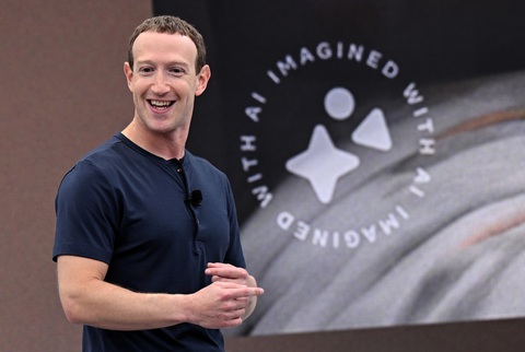 Người sáng lập kiêm CEO Meta từng tuyên bố Facebook sẽ miễn phí mãi mãi - Ảnh: AFP Người sáng lập kiêm CEO Meta từng tuyên bố Facebook sẽ miễn phí mãi mãi - Ảnh: AFP