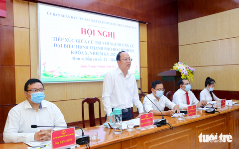 TP.HCM: Thông chống tham nhũng có thể được "mua" 10 triệu - Ảnh 1. Phó bí thư Thành ủy TP.HCM Nguyễn Hồ Hải trong một lần tiếp xúc cử tri đã cam kết chống tham nhũng không nghỉ ngơi - Ảnh: THẢO LÊ