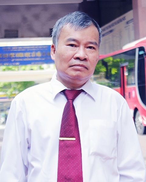 Sinh viên thức khuya chạy deadline: Năng suất cao nhưng giảm chất lượng học tập - Ảnh 4. PGS.TS Ngô Minh Tuấn - giảng viên khoa tâm lý học, Trường đại học Khoa học xã hội và Nhân văn - Đại học Quốc gia TP.HCM - Ảnh: K.LINH