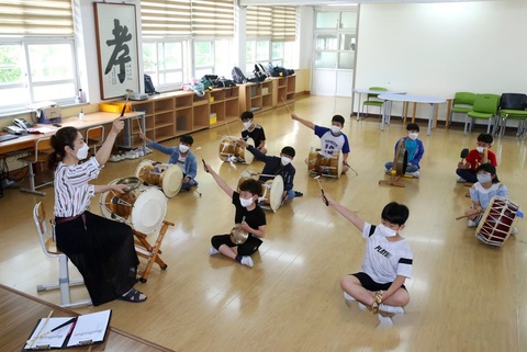Nhiều trường học ở nông thôn Hàn Quốc thiếu học sinh trầm trọng - Ảnh 1. Nhiều trường học ở nông thôn Hàn Quốc thiếu học sinh trầm trọng - Ảnh 1.