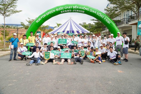 Giải chạy 'Run For Green' - Bước chạy đến không gian sống xanh’ - Ảnh 3. Giải chạy 'Run For Green' - Bước chạy đến không gian sống xanh’ - Ảnh 3.
