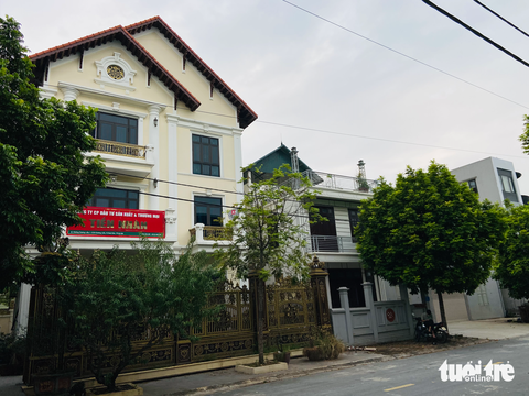 Xin phép xây nhà xưởng kết hợp văn phòng... được duyệt kiến trúc giống biệt thự - Ảnh 2. Một góc cụm công nghiệp làng nghề Dương Liễu - Ảnh: QUANG THẾ