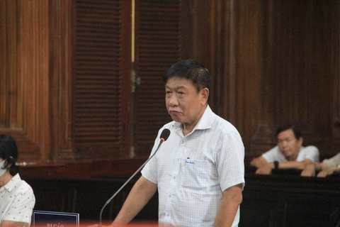 Sai phạm tại Sở Khoa học và Công nghệ TP.HCM: Luật sư nói do rủi ro trong khoa học - Ảnh 1. Bị cáo Phan Minh Tân tại tòa - Ảnh: T.M.