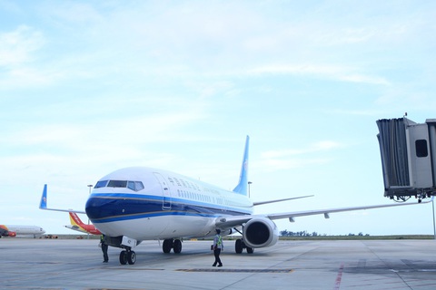 Nhiều chuyến bay, tàu du lịch quốc tế đến Khánh Hòa vào mùa đông - Ảnh 3. Hãng hàng không China Southern Airlines mở đường bay từ Quảng Châu - Khánh Hòa - Ảnh: Cảng hàng không quốc tế Cam Ranh